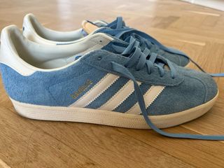 Adidas Gazelle Azul y Blanco