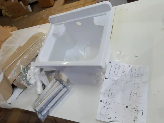 Mini lavandino in resina bianco