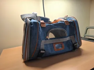 TRANSPORTÍN PARA PERRO O GATO