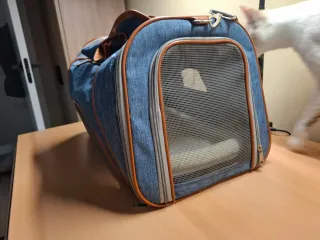 TRANSPORTÍN PARA PERRO O GATO
