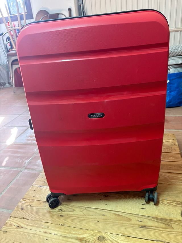 Maleta American Tourister Roja Extensible