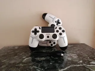 Pack PS4 7 Juegos + 2 Mandos