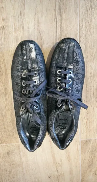 Scarpe donna Guess nere/argento