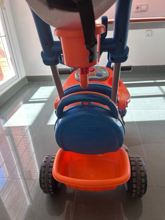 Triciclo Feber Naranja y Azul