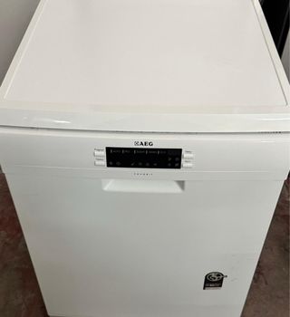 LAVAVAJILLAS AEG DOS BANDEJAS EN BLANCO