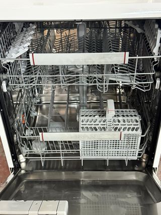 LAVAVAJILLAS AEG DOS BANDEJAS EN BLANCO