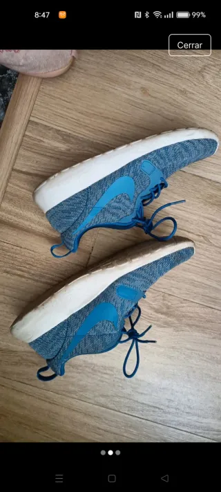 Zapatos Nike Azules y Blancos