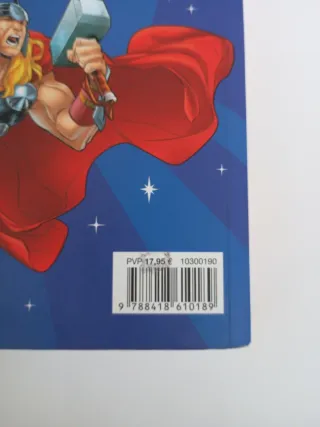 Marvel. 52 cuentos para todo el año: Recopilato...