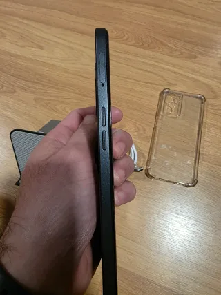 Oppo A57s in scatola