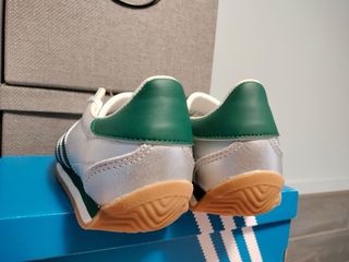 Zapatillas Adidas Country OG W Plata Talla 38