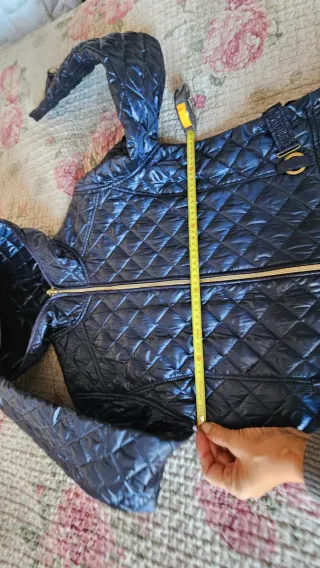 Chaqueta acolchada azul mujer