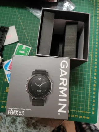 Garmin Fenix 5S Plus Negro/Plata