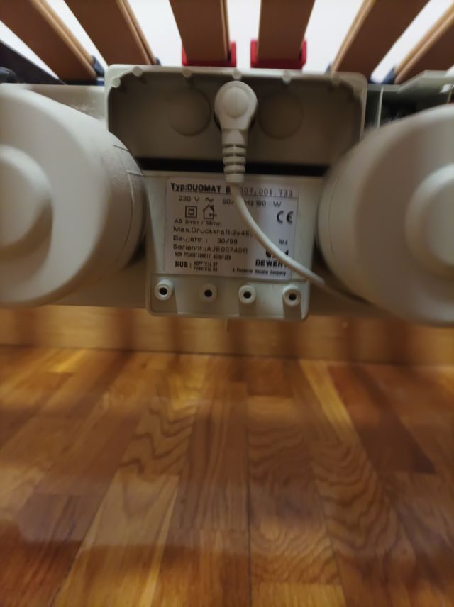 URGE. Cama articulada DUOMAT 5 DEWER