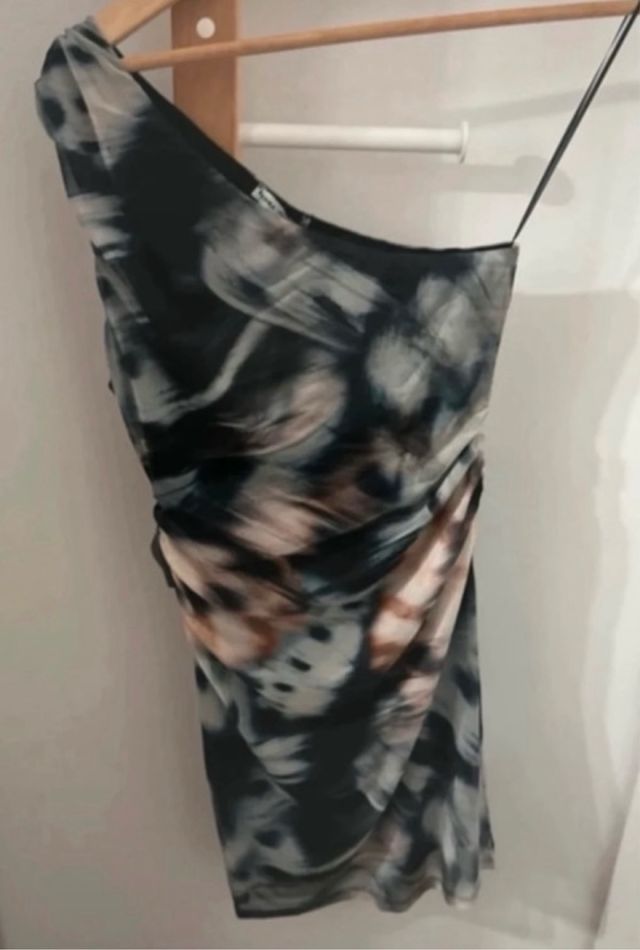 Vestido Bershka Talla S