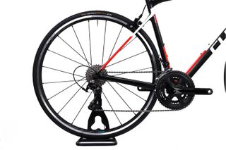 Cube Attain talla 56