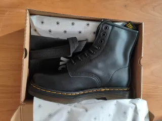 Botas Dr. Martens Airwair Hombre Negras