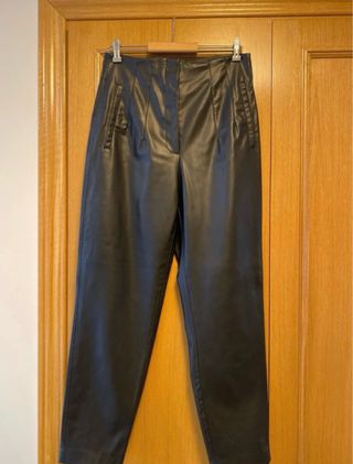 Pantalón Zara Piel Sintética Negro