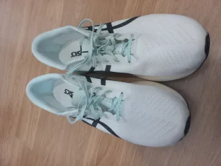 Zapatillas Asics Yogiri S4+