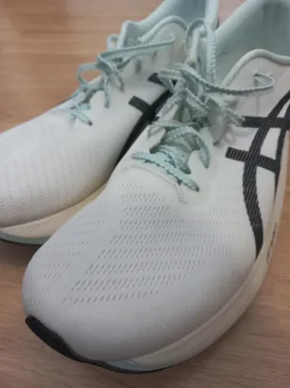 Zapatillas Asics Yogiri S4+