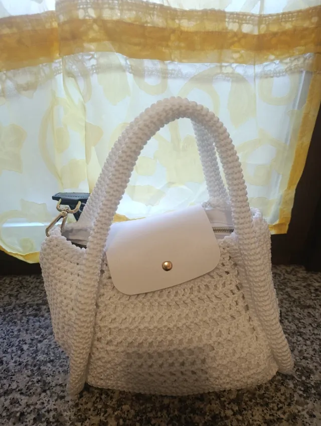 Borsa bianca handmade in cordino