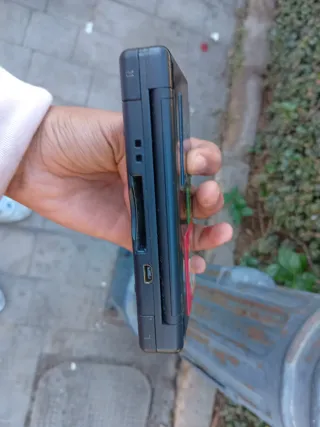 Nintendo DS Negra Pokemon