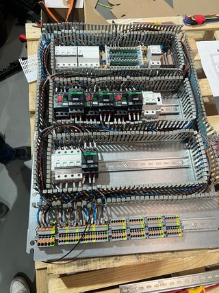 ELECTRICISTA A DOMICILIO EN MADRID