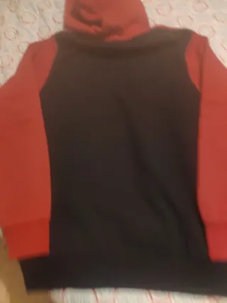 Sudadera Jack & Jones Roja y Negra