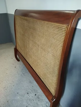 Cabecero antiguo rejilla caoba