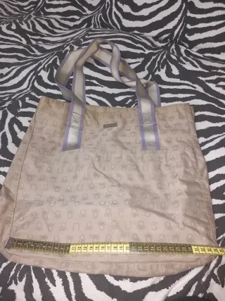 Set 4 borse/beauty/astucci Undercolors Benetton