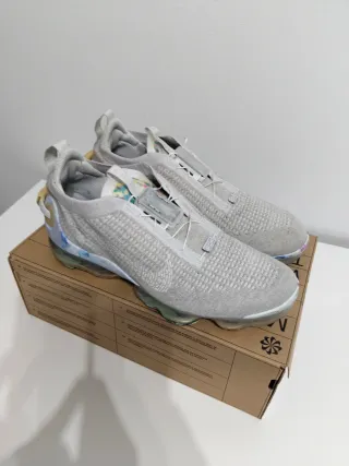 Nike Air Vapormax 2020 - Zapatillas Grises