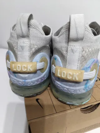 Nike Air Vapormax 2020 - Zapatillas Grises