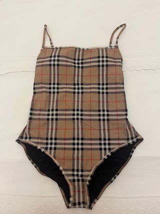 Bañador Burberry Clásico Tartán. Modelo Check