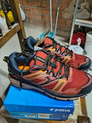 Zapatillas Joma Recon, sin estrenar