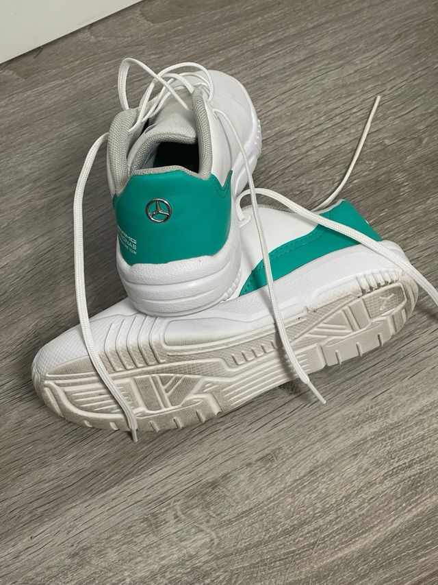 Zapatillas Puma Mercedes niño talla 31