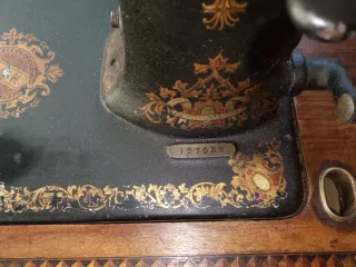 Máquina de coser Wertheim