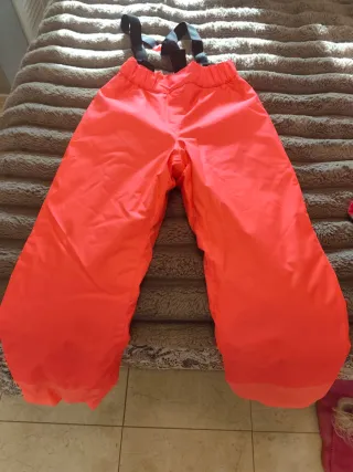 Pantalón de esquí para niña con tirantes talla 10