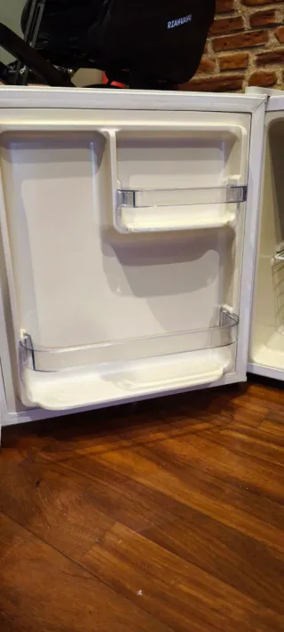 Mini frigorifero FrigeluX A++