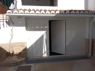 Puerta de garaje motorizada