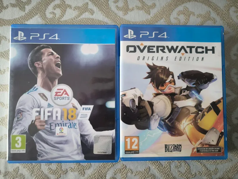 Imagen de Lote 2 Juegos PS4: FIFA 18 y Overwatch