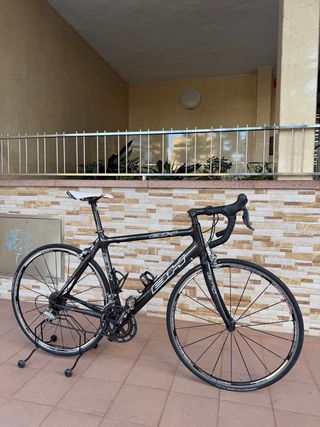 Bicicleta de carretera BH G3 ( full Carbono 100%