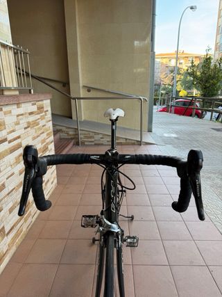 Bicicleta de carretera BH G3 ( full Carbono 100%