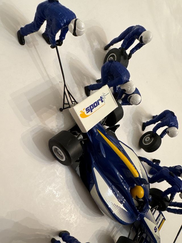 Scalextric Dallara Meccanici Blu