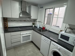 Piso en alquiler en Conde de Ureña - Monte Gibralfaro en Málaga