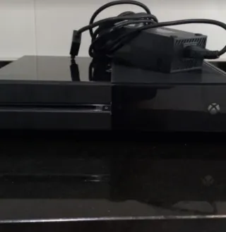 Consola Xbox One Negra
