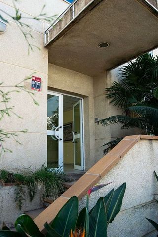 Edificio en alquiler en Churriana en Málaga