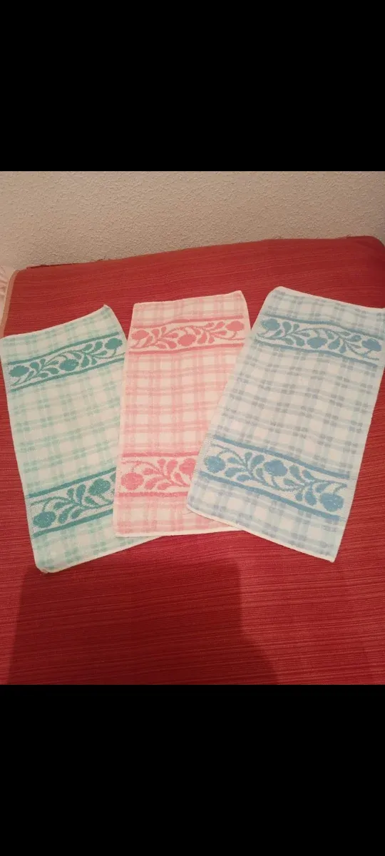 3 TOALLAS CON REGALO