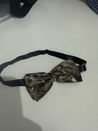 Pajarita hombre dorada y negra