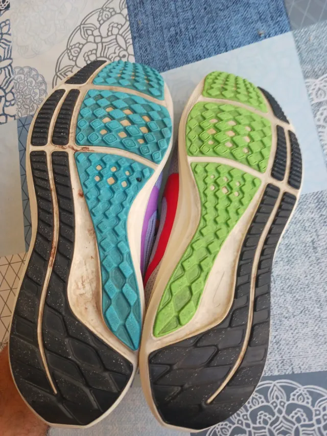 Nike Air Zoom Pegasus 40 Talla 42.5 EUR