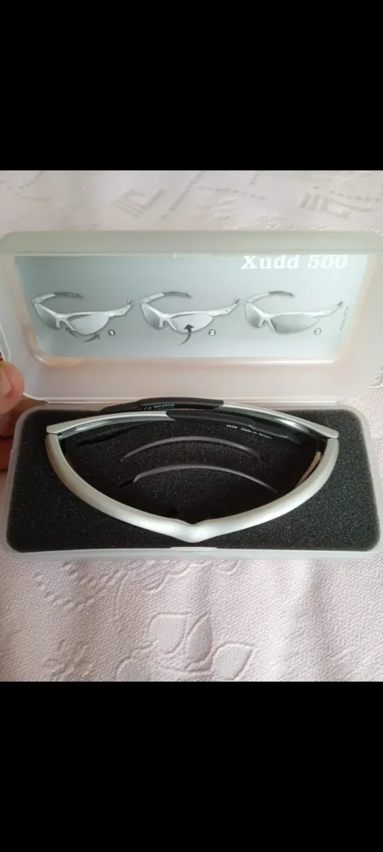 GAFAS DE SOL DEPORTIVAS CON REGALO