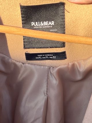 Abrigo largo beige mujer